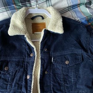 levi’s corduroy jacket!